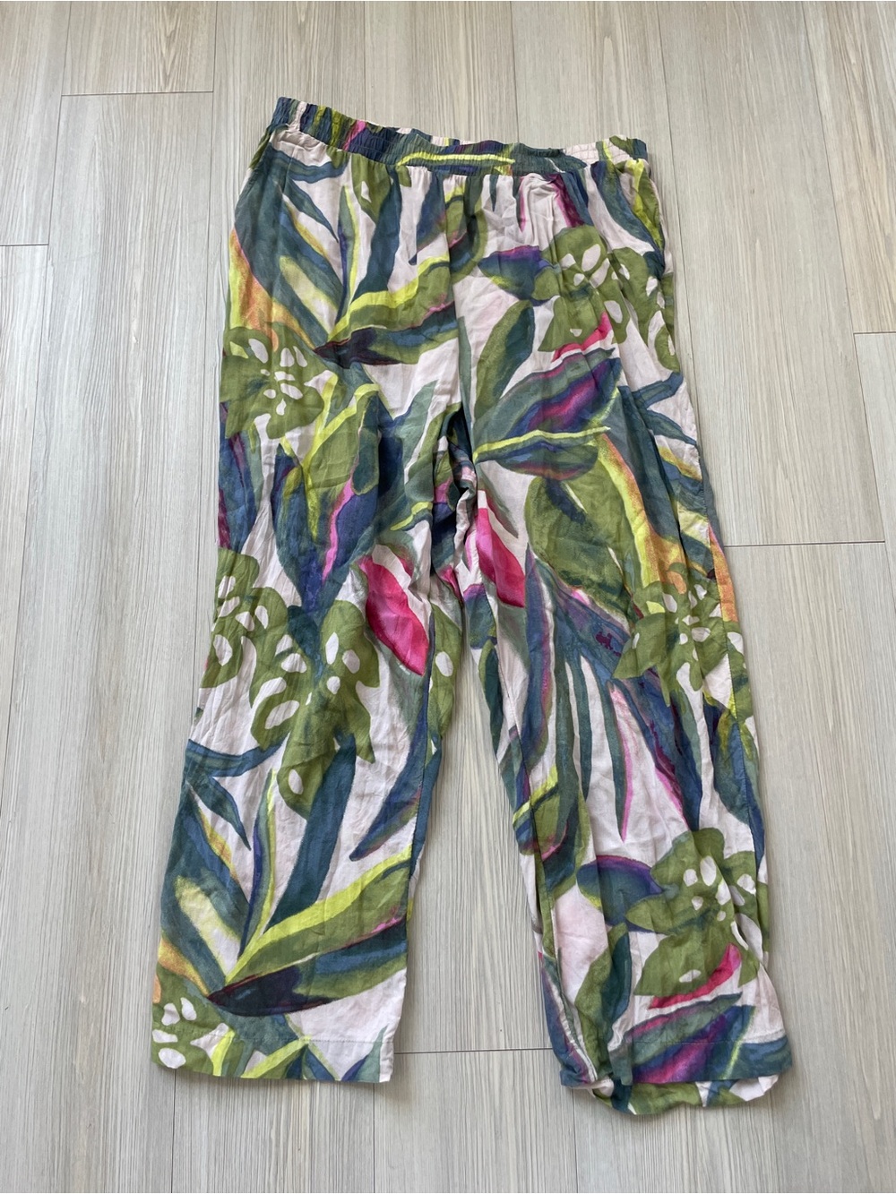 Donna Karan Tropical Leaf Print Pants - Green Pink Blue